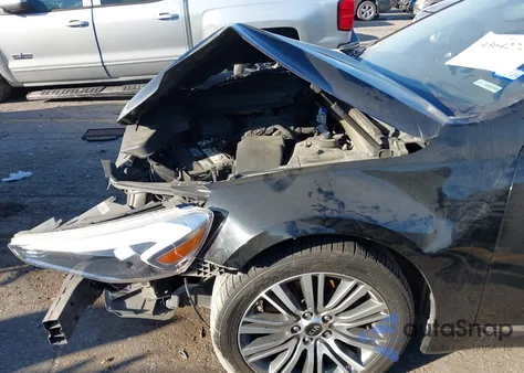 2016 Kia Cadenza Premium from USA, damaged, VIN KNALN4D78G5212619